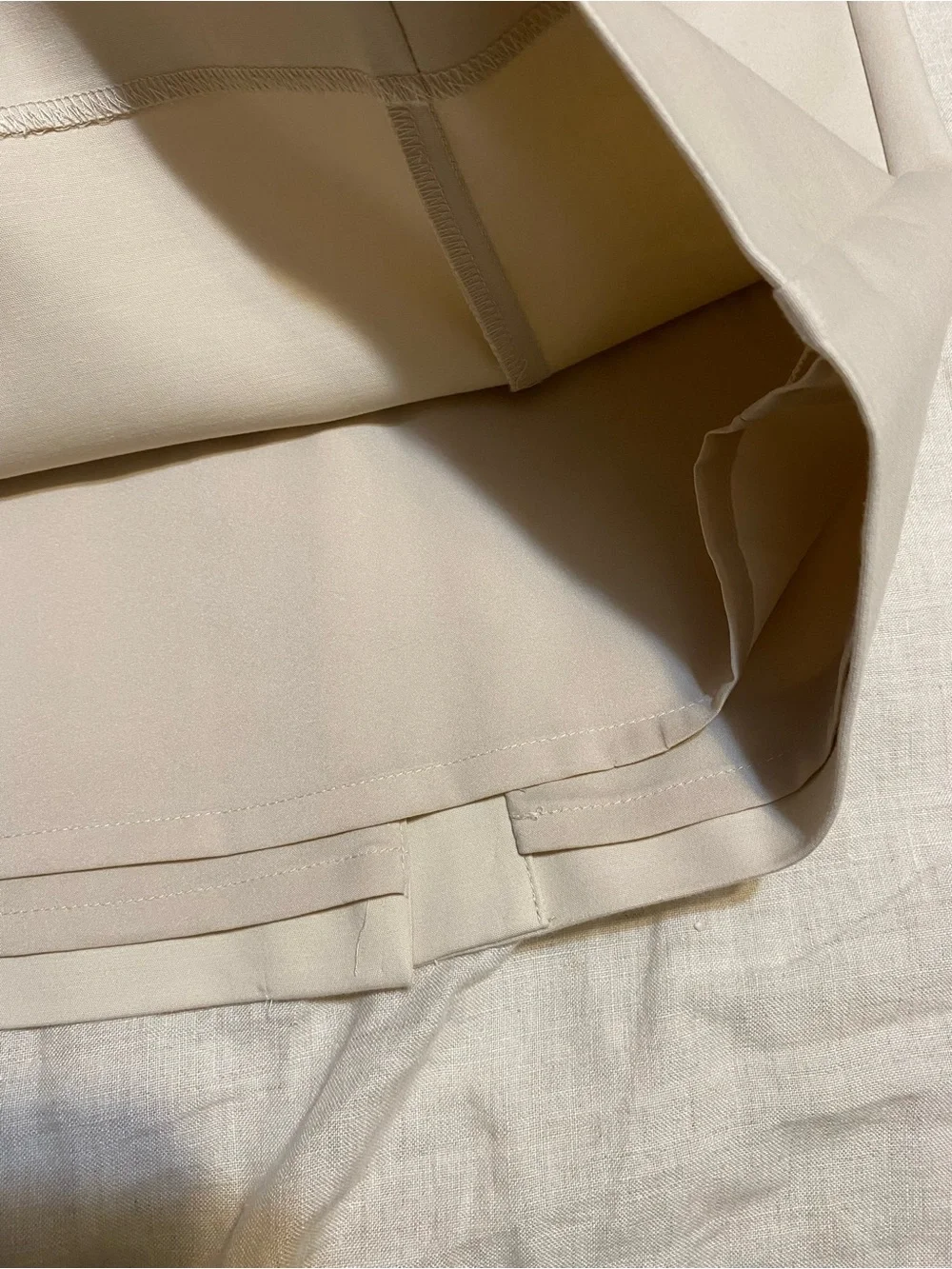 Ann Taylor Cream Pencil Skirt